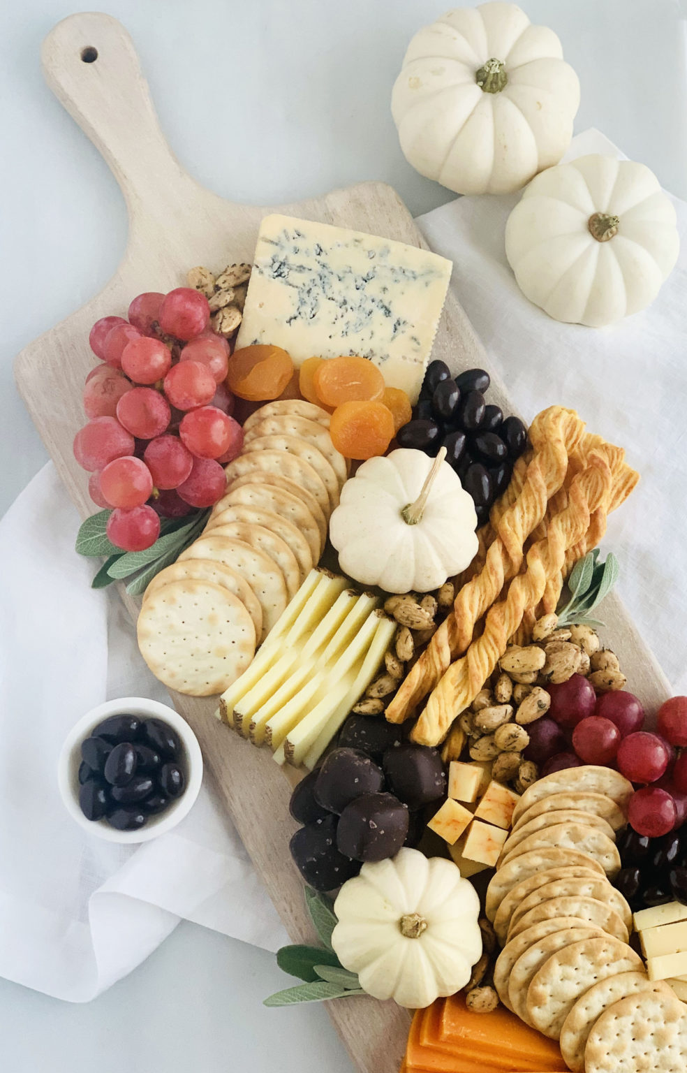 Autumn Harvest Cheese Board | savorbyjuliana.com